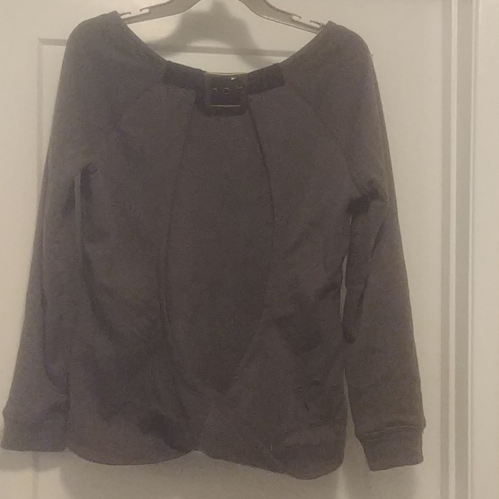 VENUS Sweatshirt - Picture 7 of 8